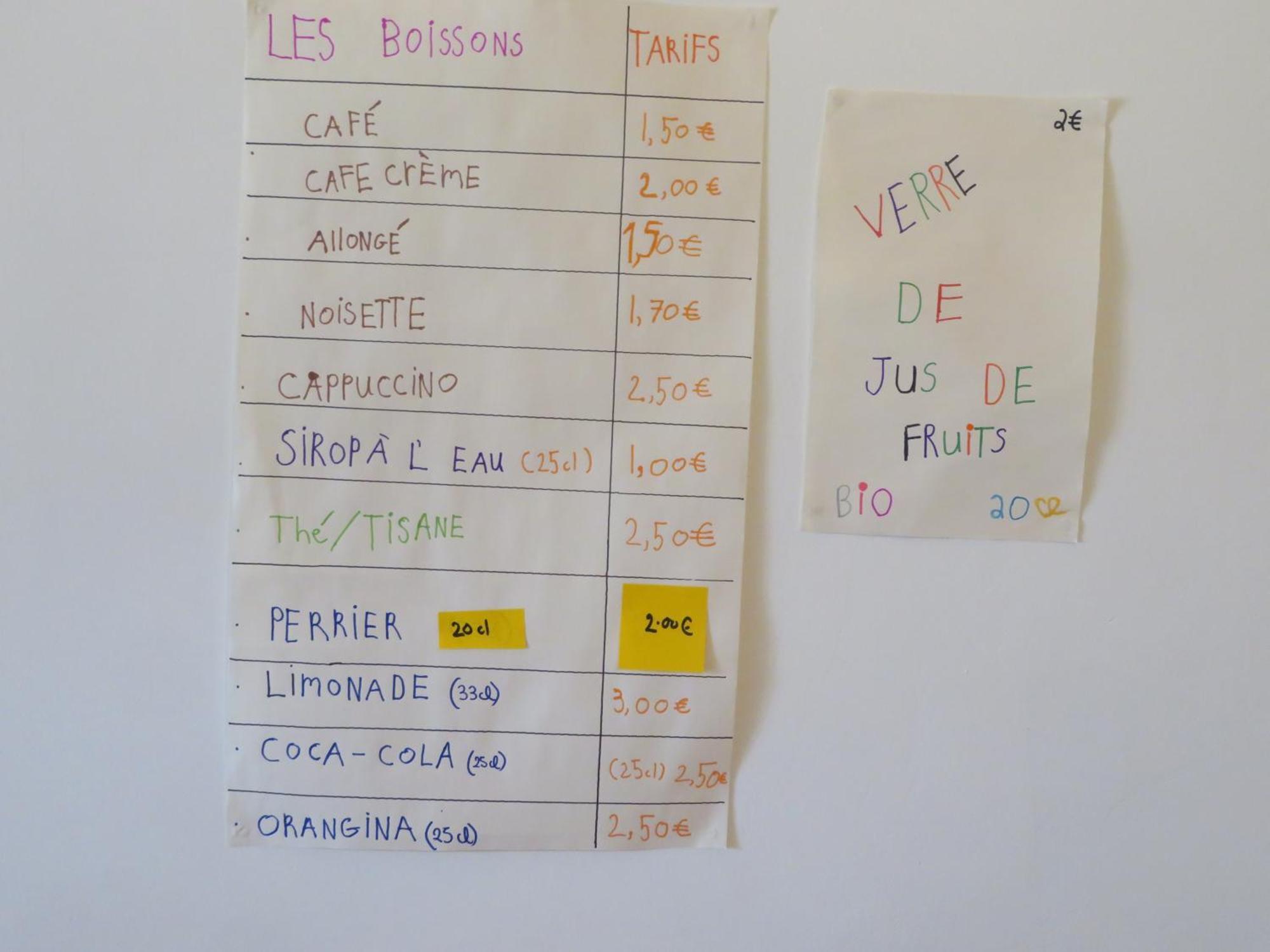 Auberge De La Petite Casserole Revest-des-Brousses Extérieur photo